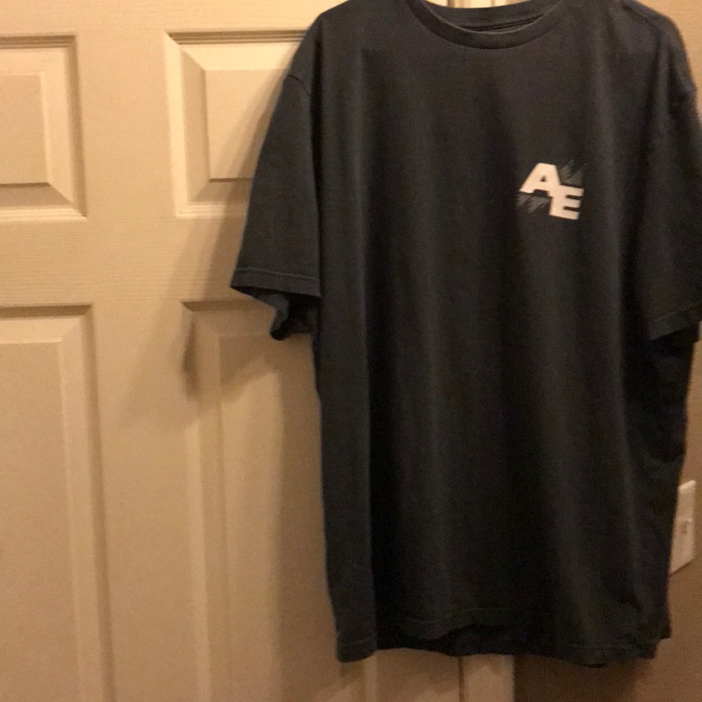 AEO T shirt